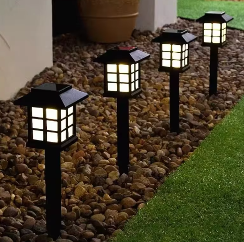 Solar outdoor LED lawn light small house light mini solar light small palace light courtyard atmosphere garden light