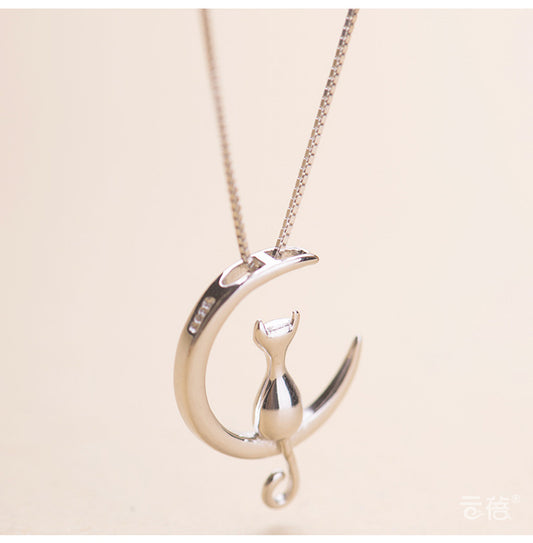Fashion Cute Animal Cat Moon Pendant Necklace Charm Silver Gold Color Box Chain Necklace Kitten Pet Lucky Jewelry For Women Gift
